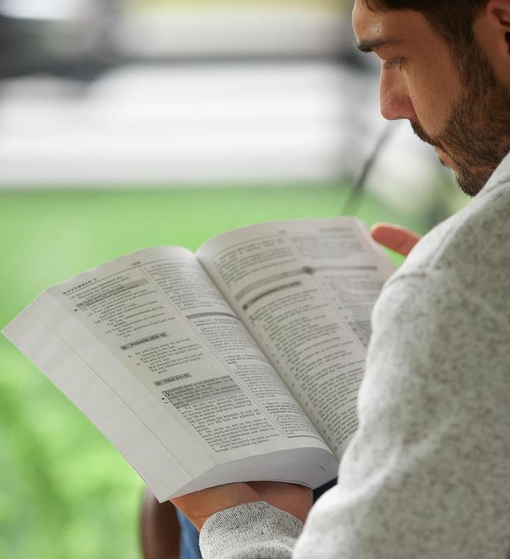 NASB Life Principles Daily Bible